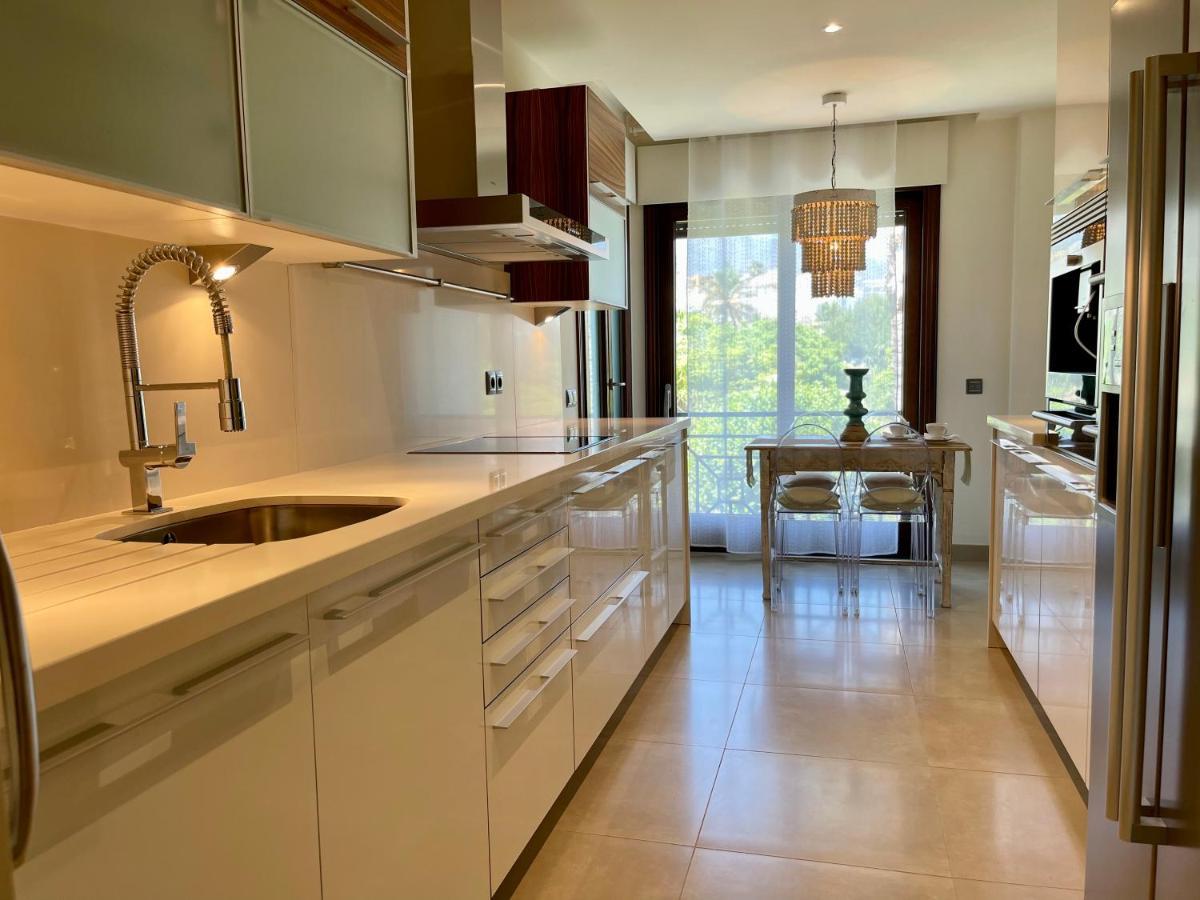 Doncella Beach , apartamento con vistas al mar Estepona Exterior foto