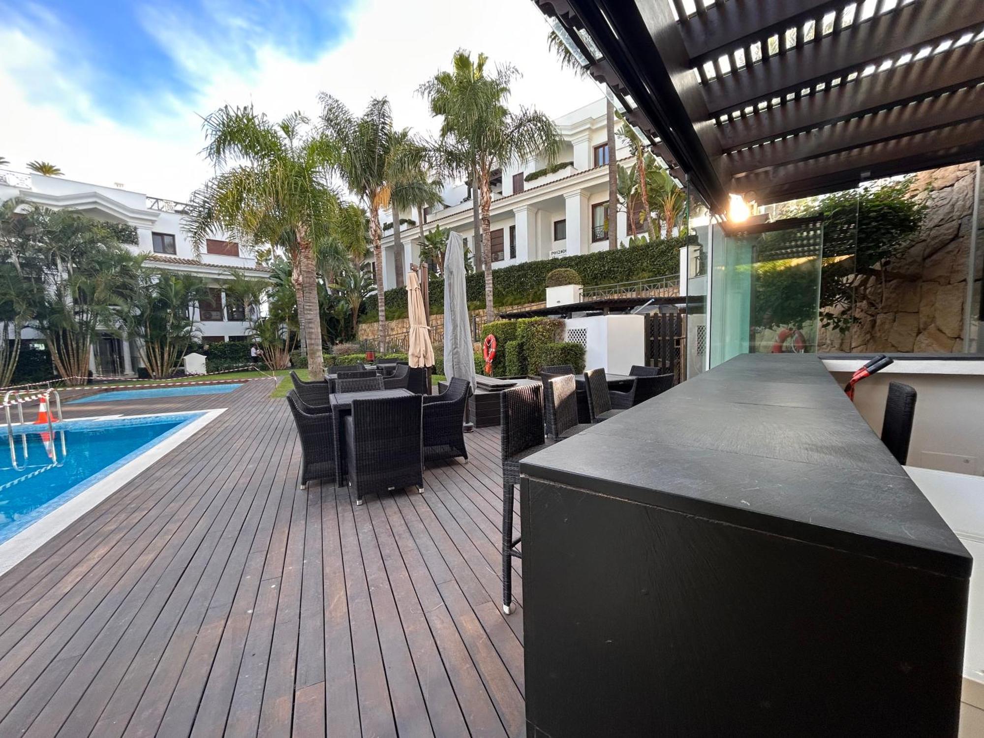 Doncella Beach , apartamento con vistas al mar Estepona Exterior foto